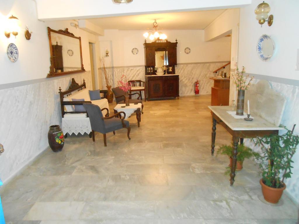 Agnes Rooms Kini Exterior foto